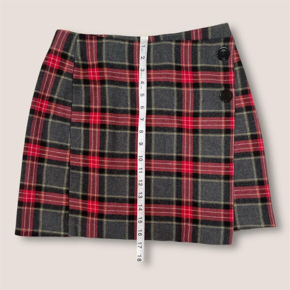 H&M Plaid Checked Wrap Front Mini Skirt Size 8 - Picture 6 of 8
